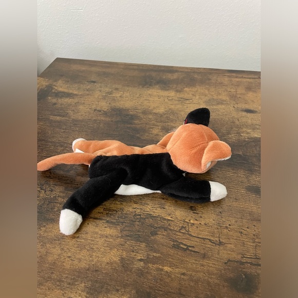 Ty Beanie Baby * Chip the Cat * Date of birth: Jan 26, 1996 * - Picture 5 of 10